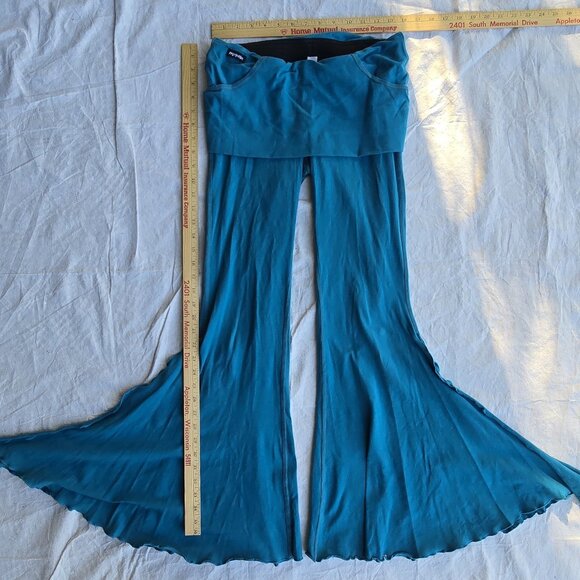 *RARE* Vintage Melodia Designs Teal Miniskirt Pants and Crop Hoodie Small S33 - Picture 2 of 15